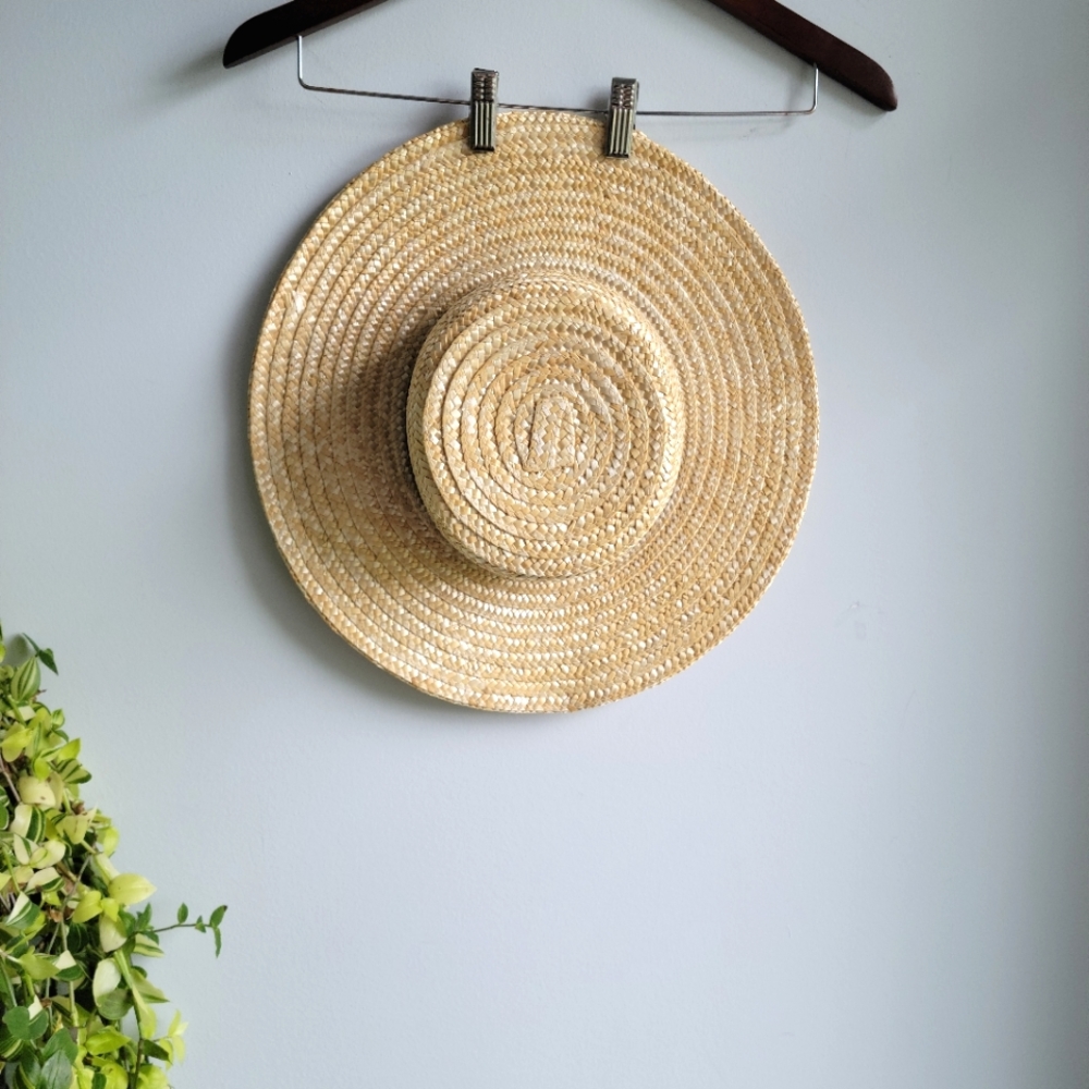 NWT - American Eagle 100% Straw Hat